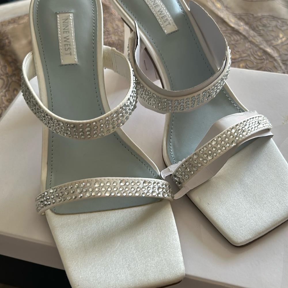 Gorgeous white sandal